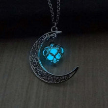 Load image into Gallery viewer, Amazing Moon Glowing Necklace - SpookyHollow