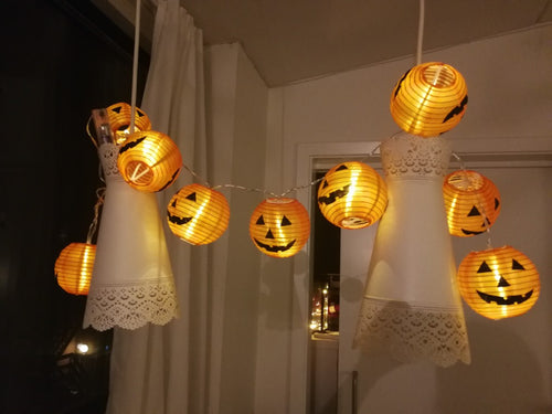 10 LED Pumpkin String Lights - SpookyHollow